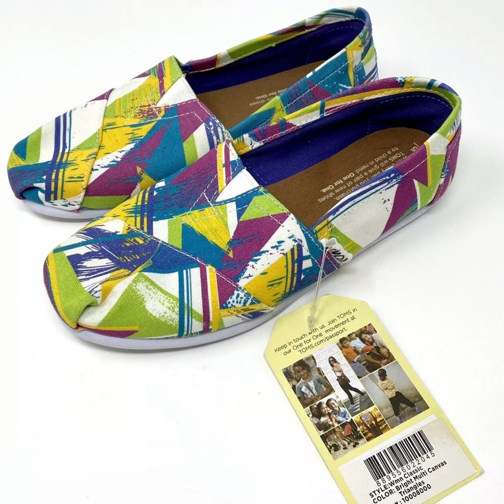 Woman's Toms Slip On Size 5 Bright Multi Triangles NWT